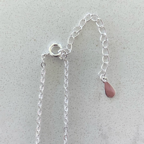 Honey Bee Necklace - Picture 6 of 6